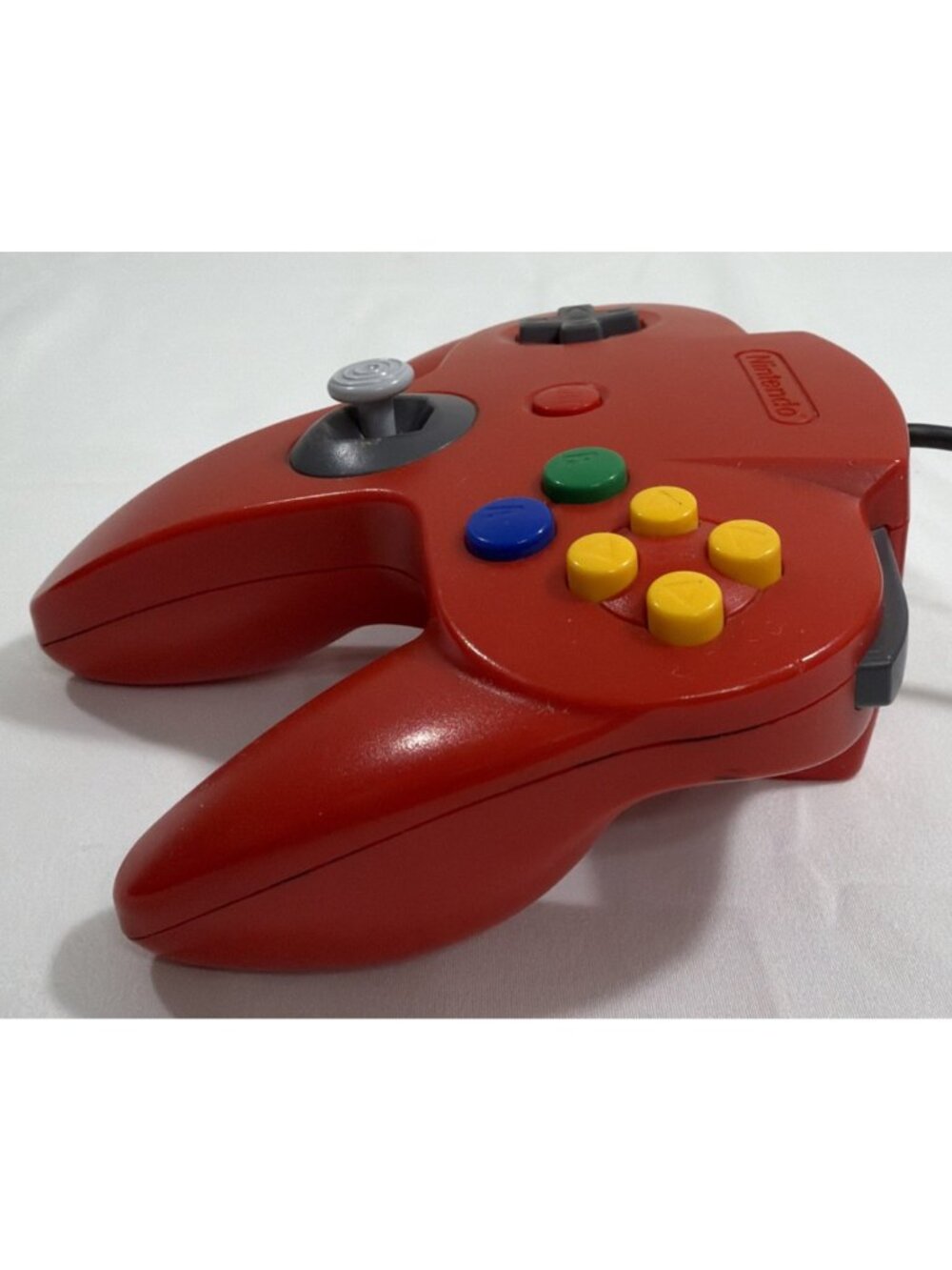 Red Nintendo 64 Controller - Picture 3 of 9